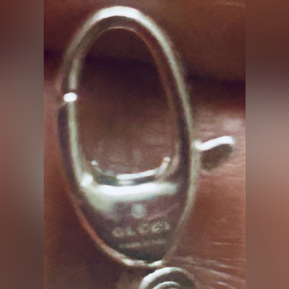Gucci Interlocking GG Sterling Silver Bracelet with box and Gucci pouch. - Picture 8 of 15
